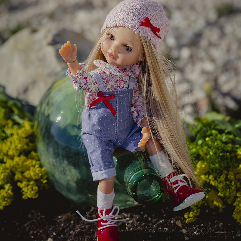 berjuan-luxury-dolls-mu-eca-articulada-de-vinilo-35-cm-con-13-articulaciones-2 image 6