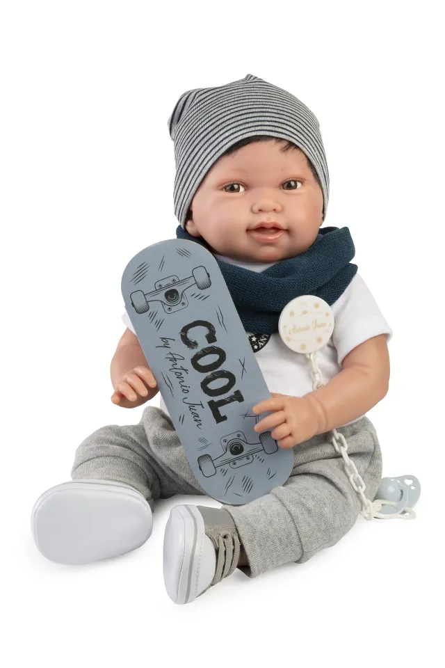 mu-ecas-antonio-juan-reci-n-nacido-pipo-skater image 1