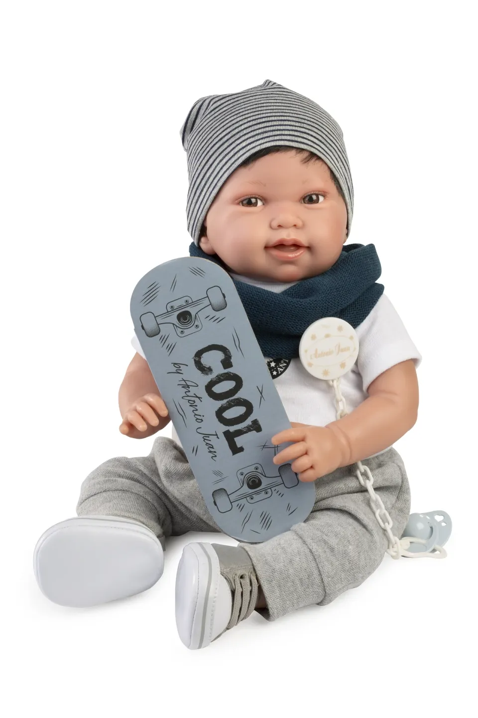 mu-ecas-antonio-juan-reci-n-nacido-pipo-skater image 1